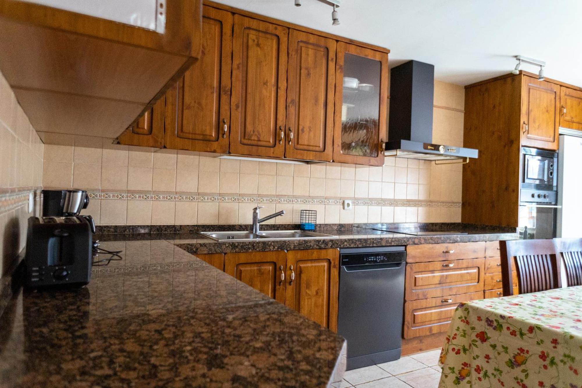 Vila Dona Elvira Y Dona Sol Vivar del Cid Exteriér fotografie